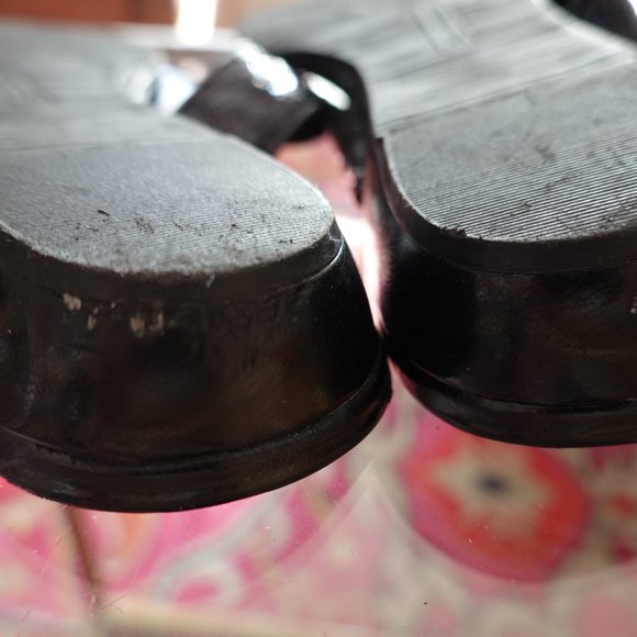 (NWT) Enzo Angiolini Patent Blk/Silver Reversible Sequin Low Wedge 8.5M - Picture 13 of 14